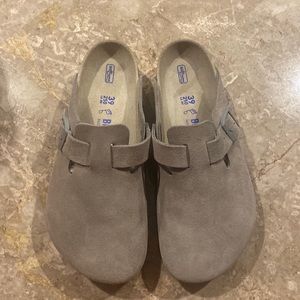 Birkenstock Boston Clog 39 Antique White Suede